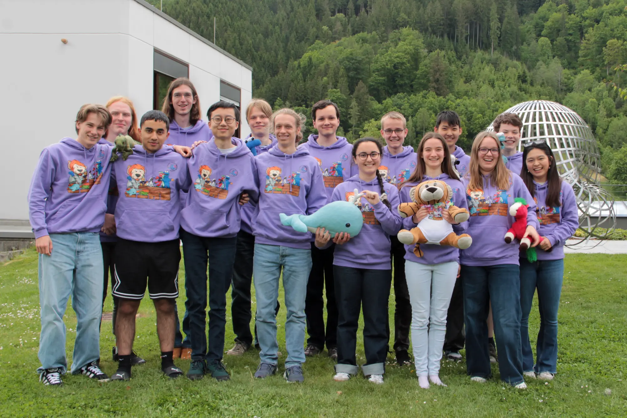 Gruppenbild AIMO-Teilnehmende