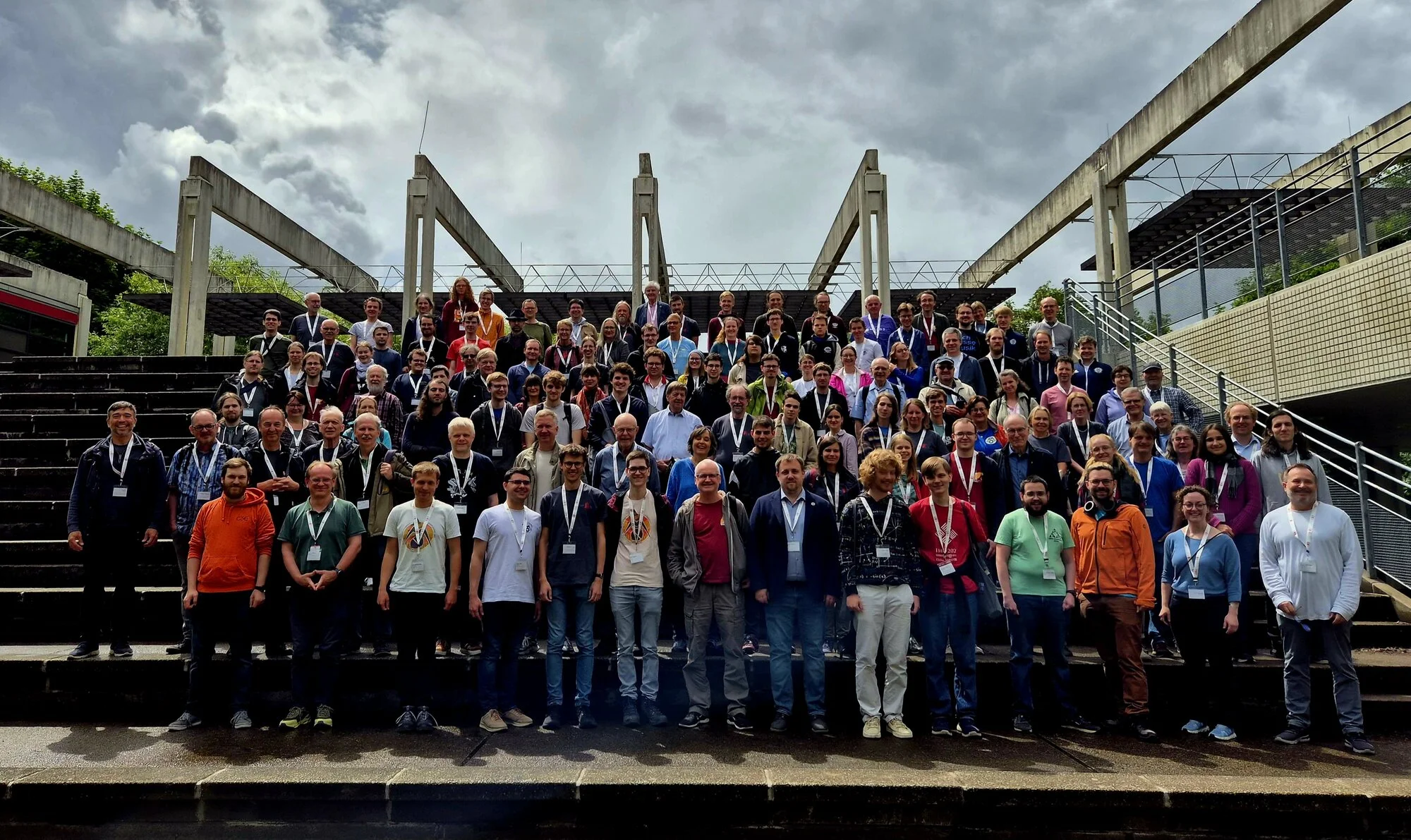Gruppenbild KorrektorInnen bei der Bundesrunde 65 MO
